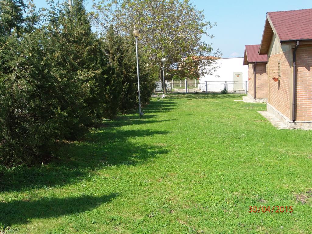 Villas&Bungalows Panorama Chernomorets Bagian luar foto