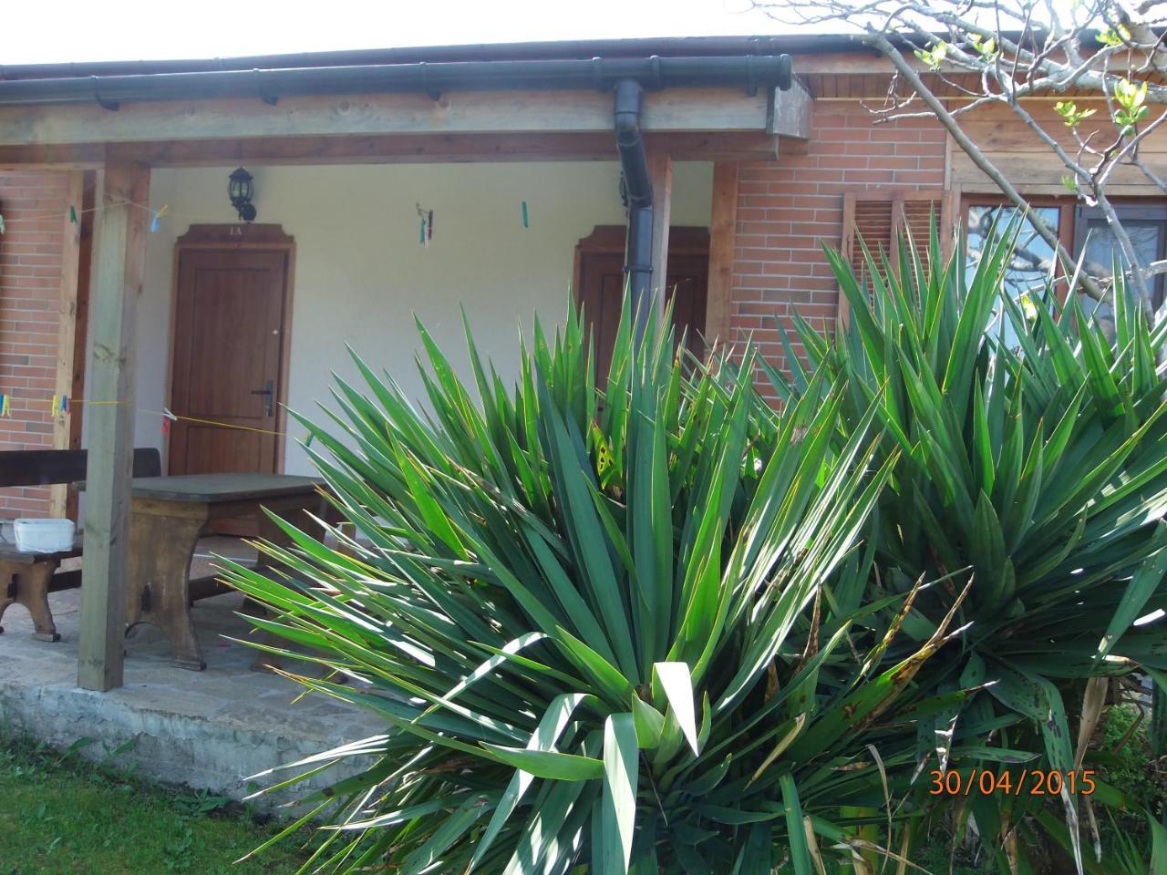 Villas&Bungalows Panorama Chernomorets Bagian luar foto
